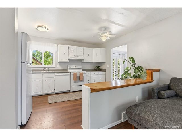 16109 E Montana Pl, Aurora, CO 80017