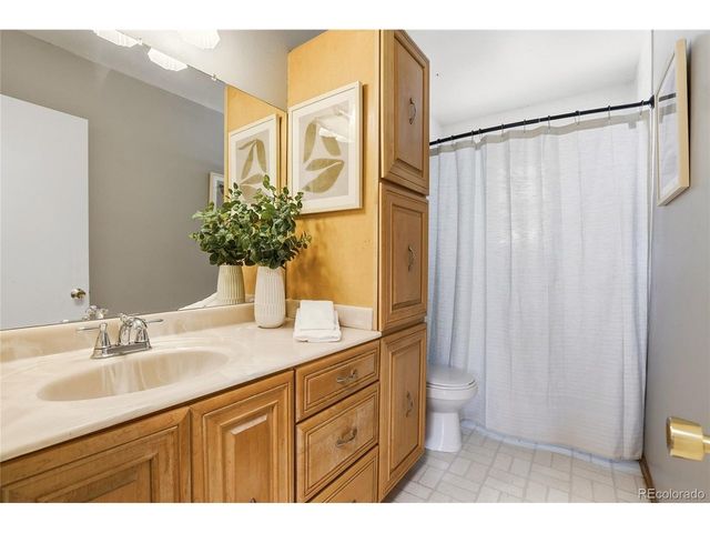 16109 E Montana Pl, Aurora, CO 80017