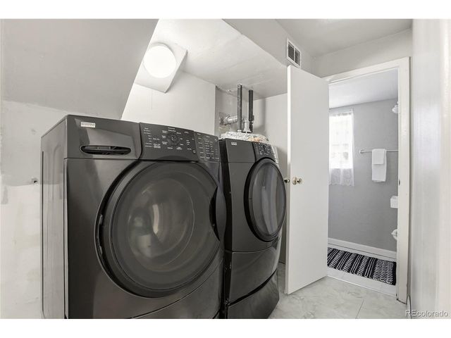 16109 E Montana Pl, Aurora, CO 80017