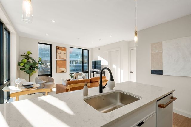 100 Lincoln Street 304, Boston, MA 02135