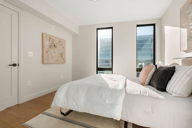 100 Lincoln Street 304, Boston, MA 02135