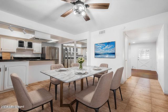 1417 N 44th Street, Phoenix, AZ 85008