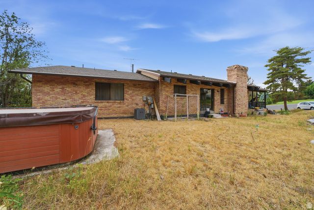 4304 N WINDSOR DR, Provo, UT 84604
