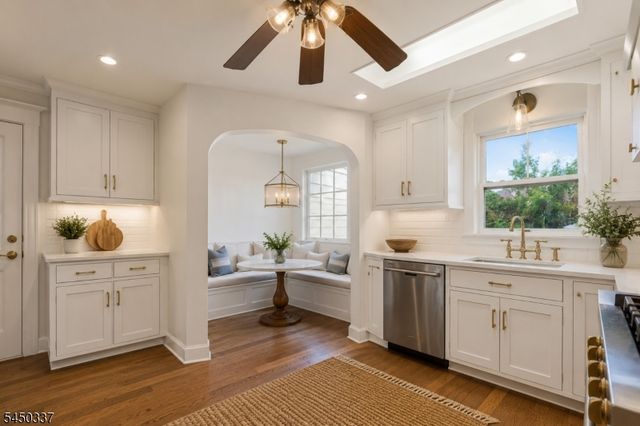 10 Reid Ave, Bloomfield Twp., NJ 07003