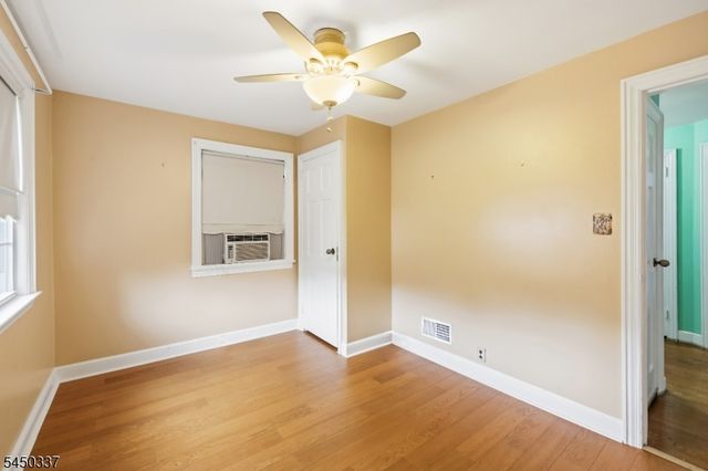 10 Reid Ave, Bloomfield Twp., NJ 07003