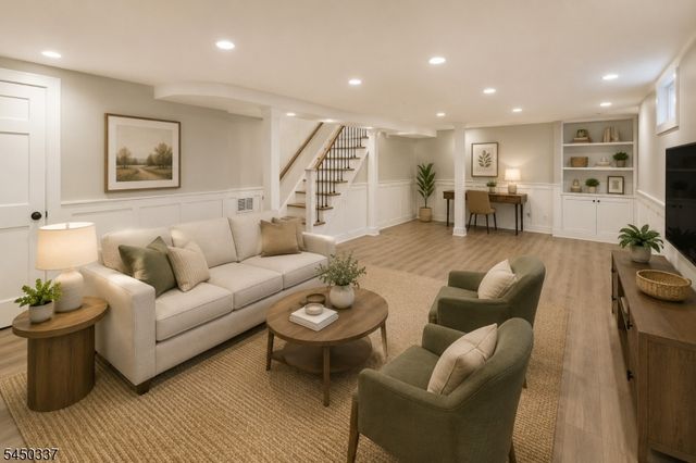 10 Reid Ave, Bloomfield Twp., NJ 07003
