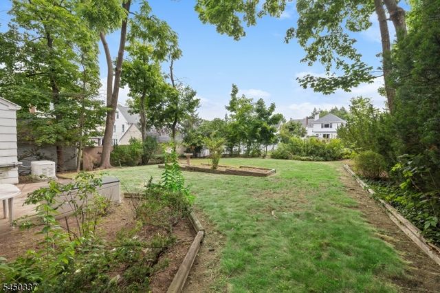10 Reid Ave, Bloomfield Twp., NJ 07003