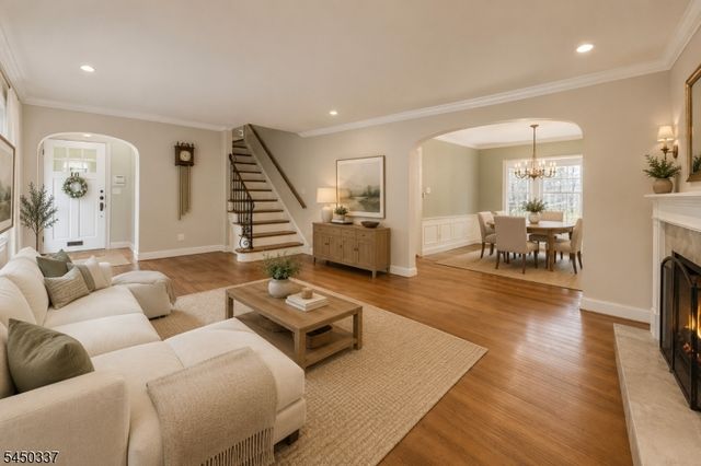 10 Reid Ave, Bloomfield Twp., NJ 07003