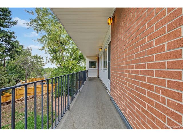 2555 Queen St, Denver, CO 80215