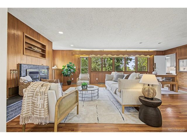 2555 Queen St, Denver, CO 80215