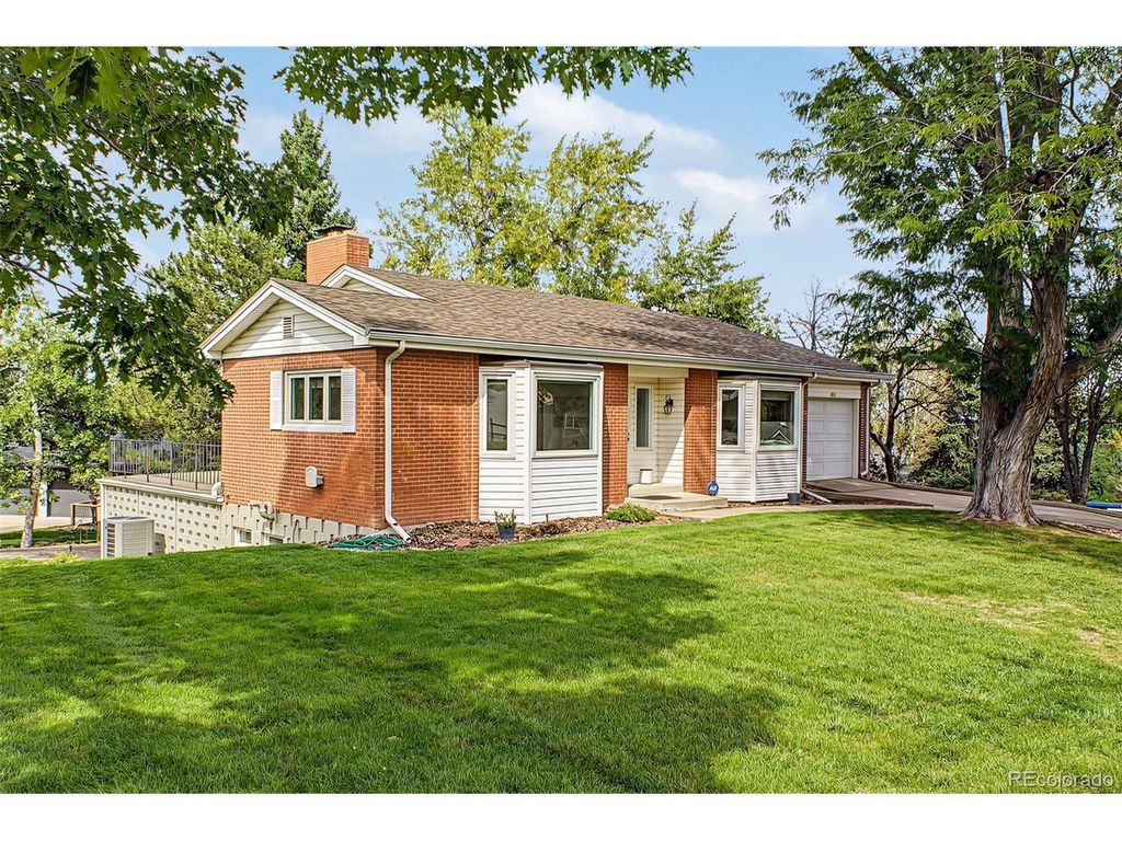 2555 Queen St, Denver, CO 80215