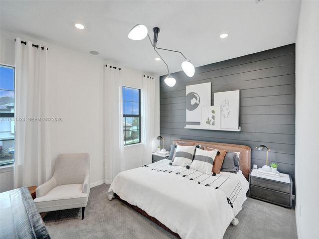 2343 Rollingwood Ct, Oakland Park, FL 33309