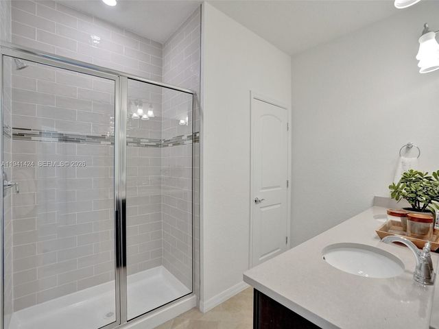 2343 Rollingwood Ct, Oakland Park, FL 33309