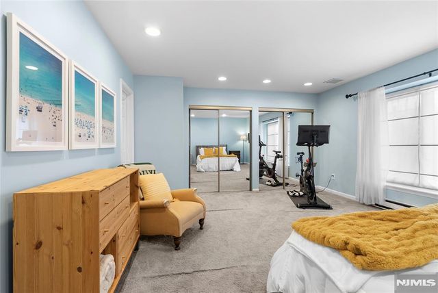 855 Valley Brook 2G, Lyndhurst, NJ 07071