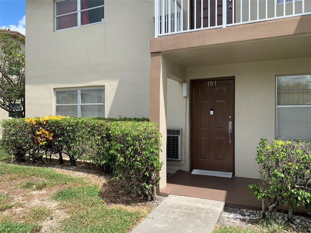 7805 W Atlantic Blvd 101, Margate, FL 33063