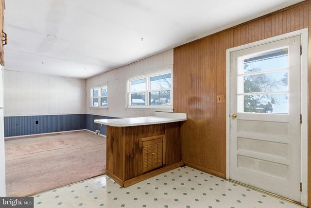 405 SUNSET DR, Downingtown, PA 19335