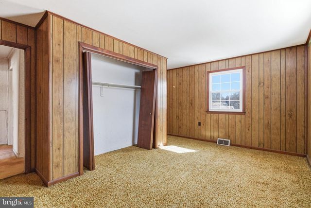 405 SUNSET DR, Downingtown, PA 19335