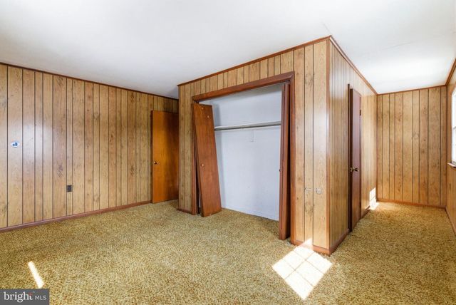 405 SUNSET DR, Downingtown, PA 19335