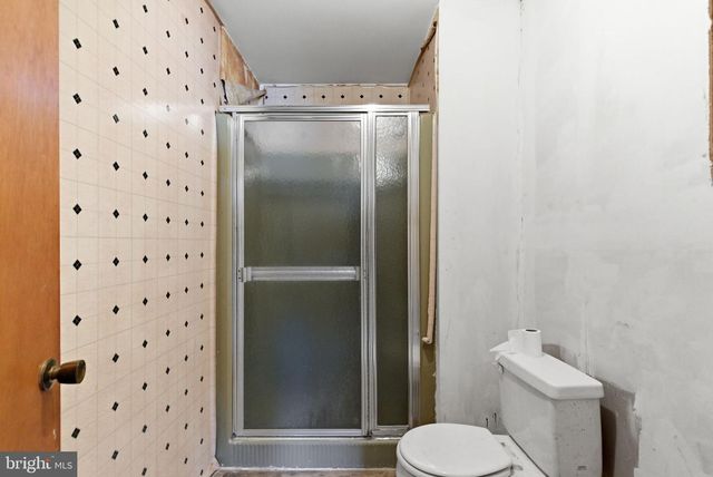 405 SUNSET DR, Downingtown, PA 19335