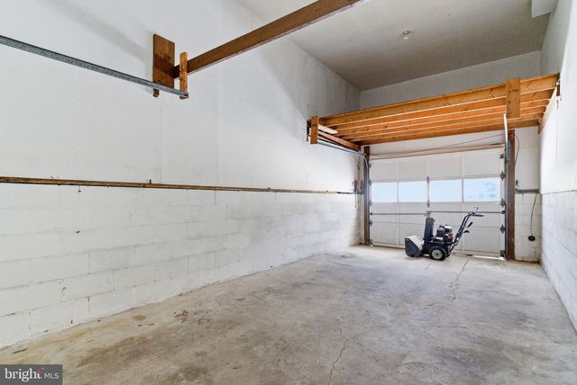 405 SUNSET DR, Downingtown, PA 19335