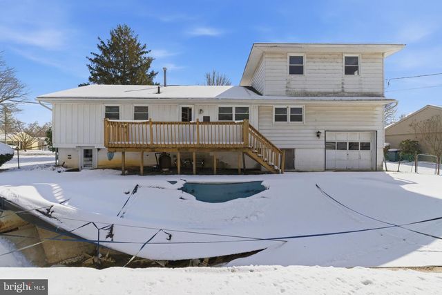 405 SUNSET DR, Downingtown, PA 19335