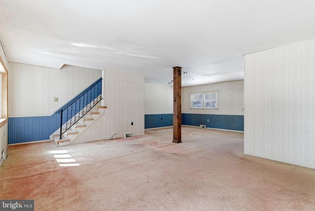 405 SUNSET DR, Downingtown, PA 19335