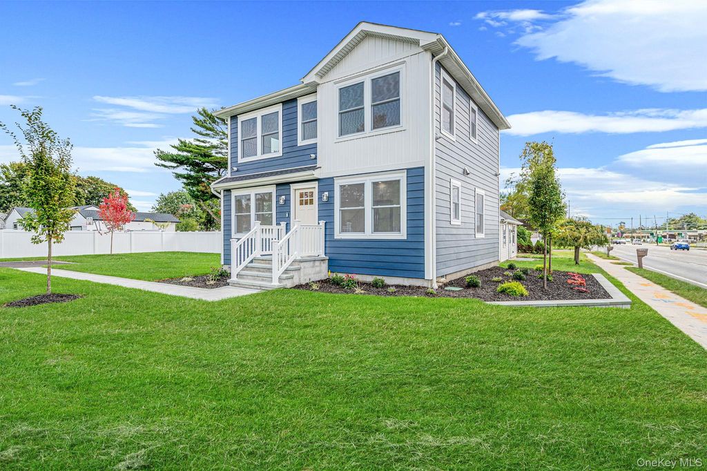 4 Lee Avenue, Bay Shore, NY 11706 — photo 4
