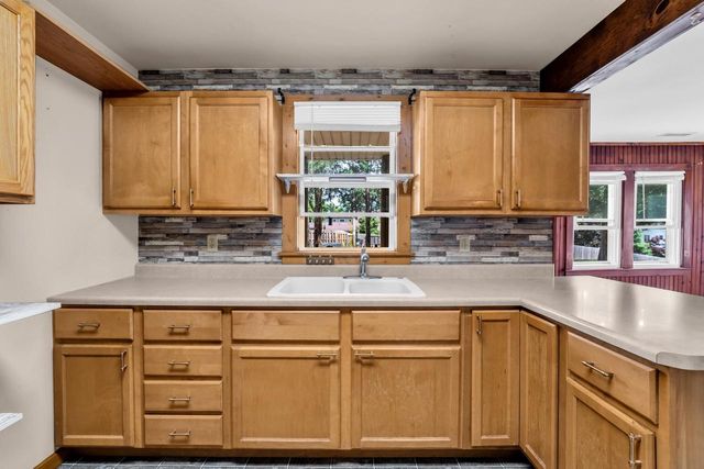 33511 Fairview COURT, Burlington, WI 53105