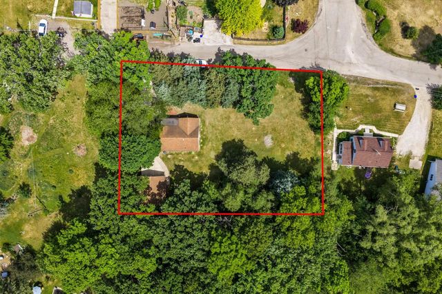 33511 Fairview COURT, Burlington, WI 53105