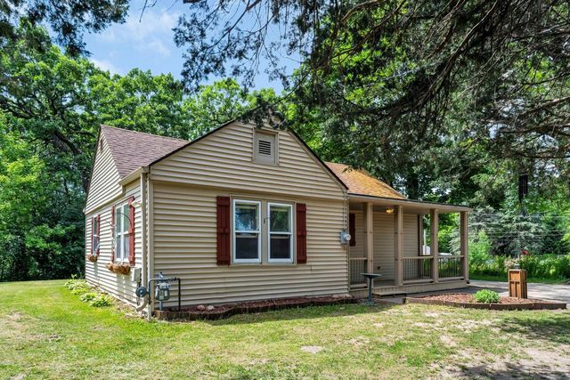 33511 Fairview COURT, Burlington, WI 53105