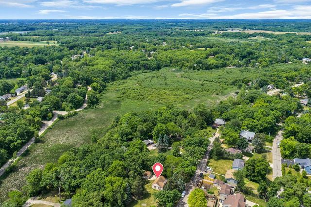33511 Fairview COURT, Burlington, WI 53105
