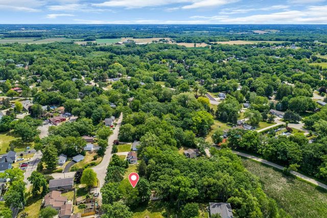 33511 Fairview COURT, Burlington, WI 53105