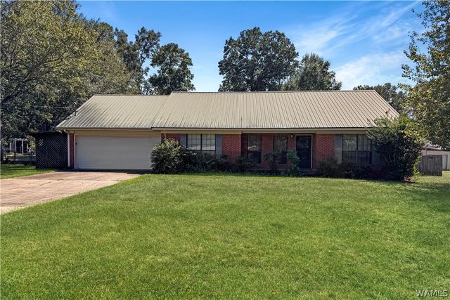 111 Burke, Moundville, AL 35474