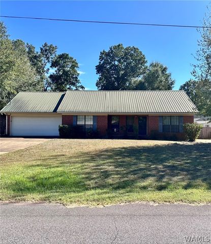 111 Burke, Moundville, AL 35474