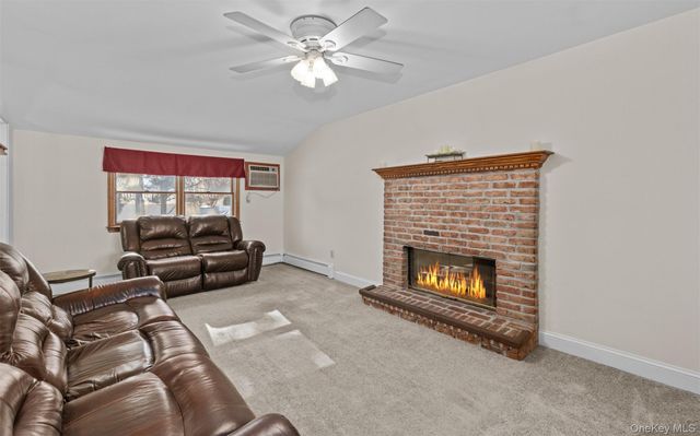 1860 Maurice Avenue, East Meadow, NY 11554