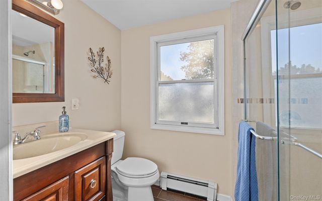 1860 Maurice Avenue, East Meadow, NY 11554