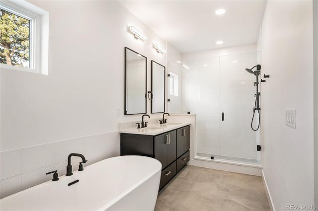 290 Monroe Street, Denver, CO 80206