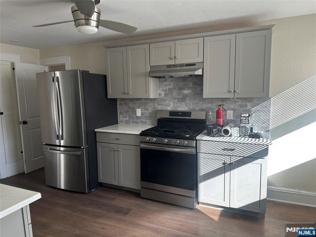 612 Lake Avenue 2, Lyndhurst, NJ 07071