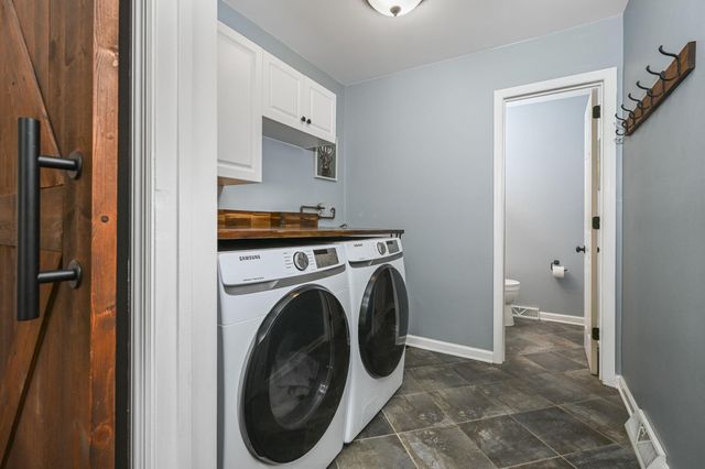 559 CABOT DR, Hockessin, DE 19707