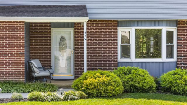 559 CABOT DR, Hockessin, DE 19707