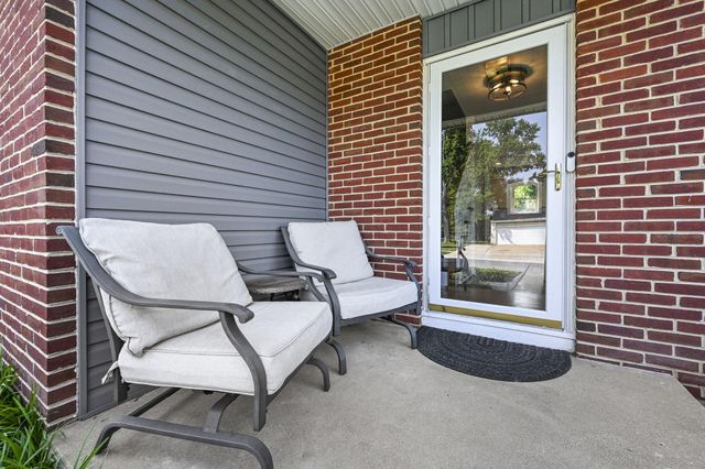 559 CABOT DR, Hockessin, DE 19707
