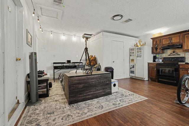 1617 Pebble Beach Drive, Lewisville, TX 75067