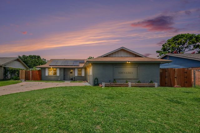 1617 Pebble Beach Drive, Lewisville, TX 75067