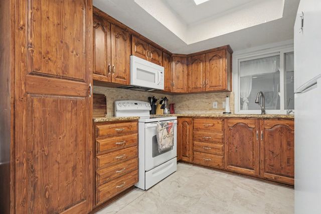 1617 Pebble Beach Drive, Lewisville, TX 75067