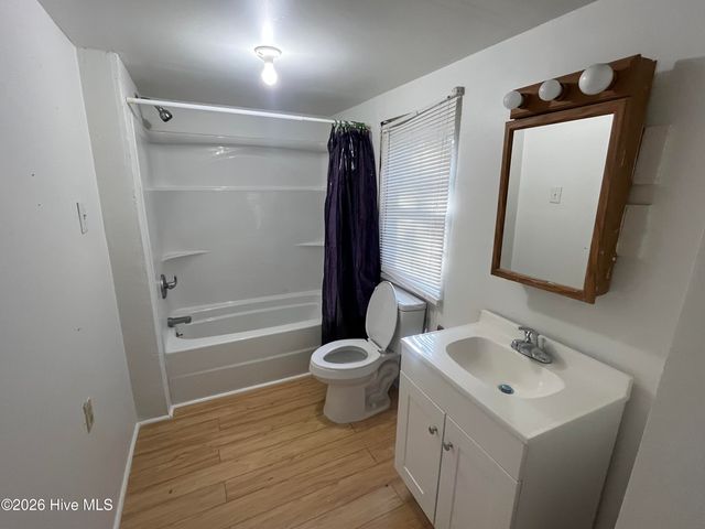 1617 Mckinley Avenue, New Bern, NC 28562