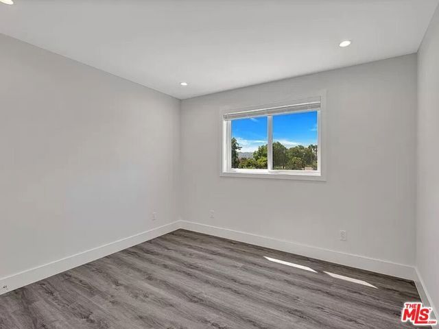 5752 Kester Avenue, Van Nuys (los Angeles), CA 91411