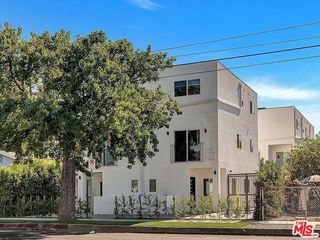 5752 Kester Avenue, Van Nuys (los Angeles), CA 91411