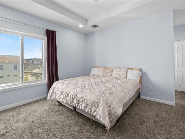 24 Summer St, Westborough, MA 01581