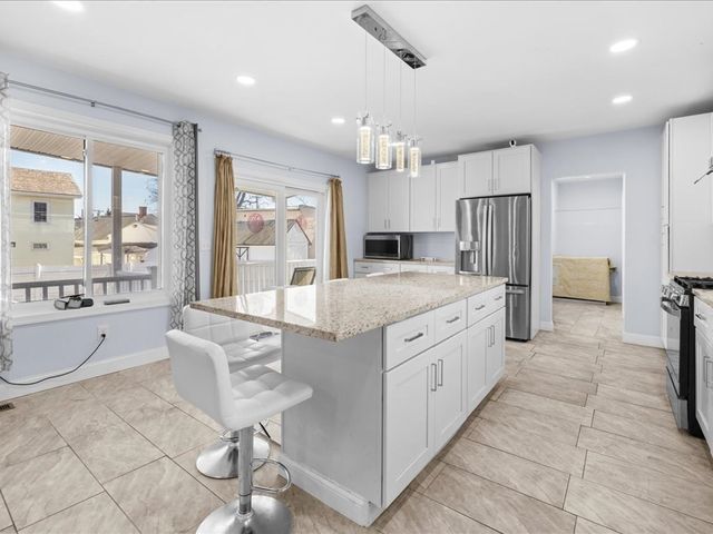 24 Summer St, Westborough, MA 01581