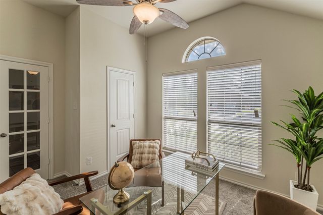 414 Lucky Landing Drive, Wilmer, TX 75172